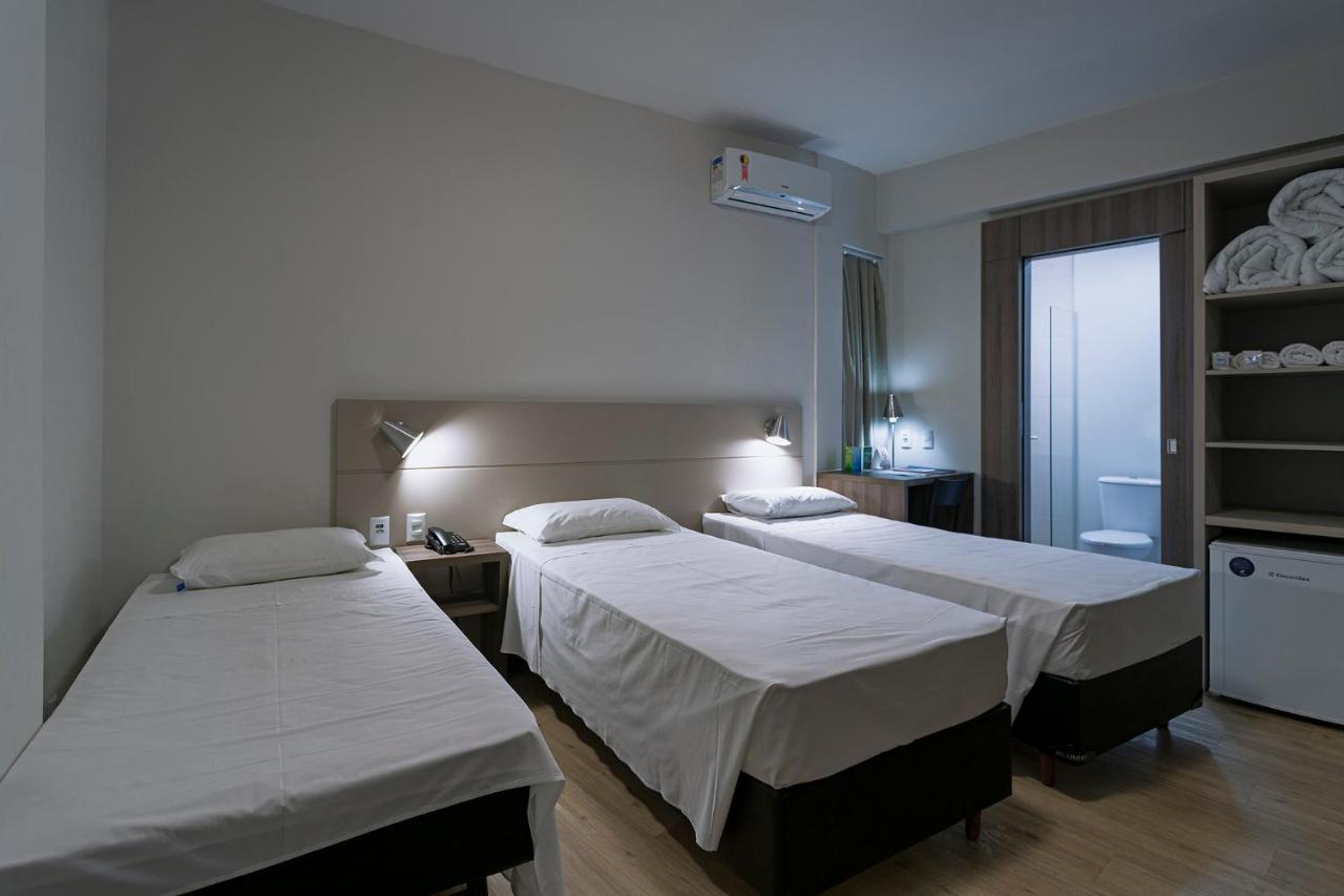 Hotel Valerim Itajai / Navegantes Exteriér fotografie