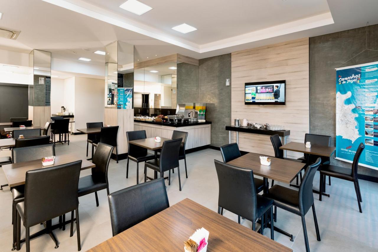 Hotel Valerim Itajai / Navegantes Exteriér fotografie